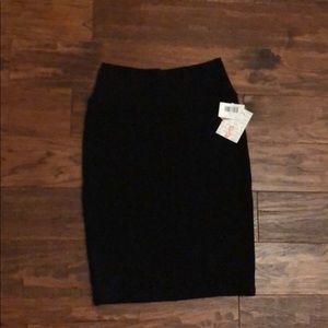 Size small black Cassie